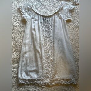Blue Rair Short Sleeve Mini Dress. Ivory. Size S